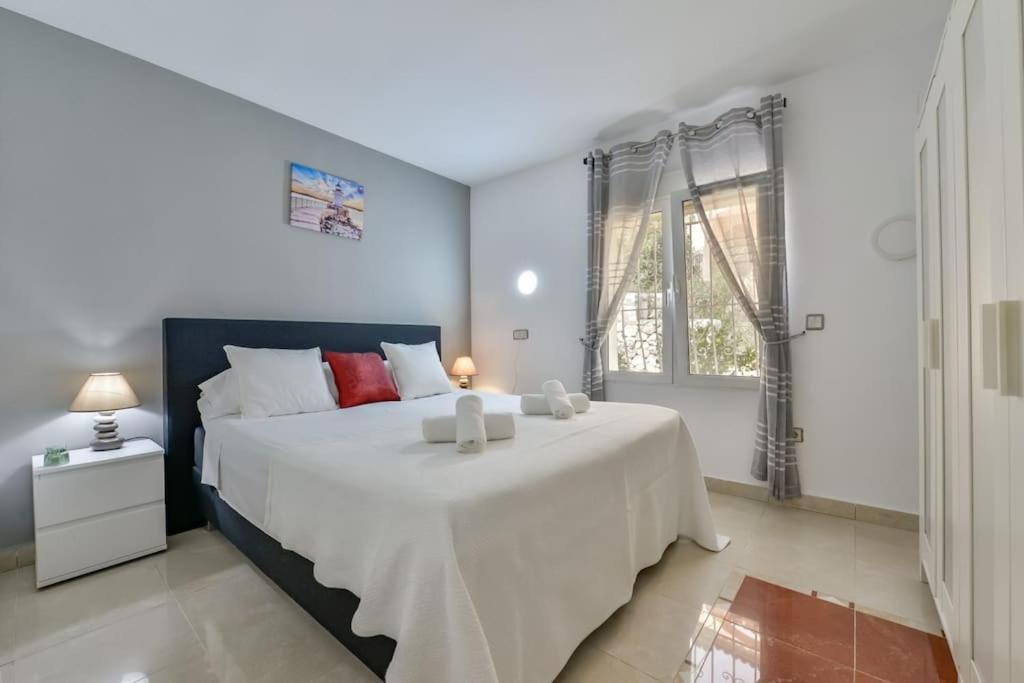 Villas Guzman - Tango Calpe Exterior photo
